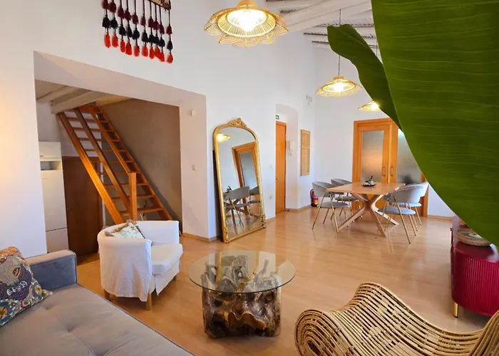 Urban Loft - La Conce Caces